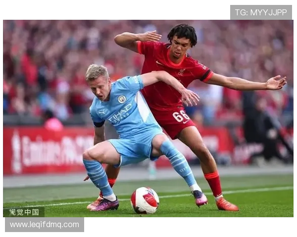 厄德高对阵曼城与利物浦的强强对话表现分析