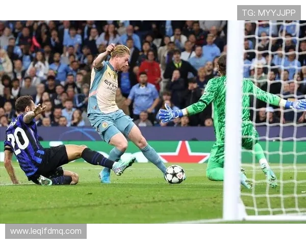 德布劳内 vs 克罗斯:进攻组织与节奏控制的差异 德布劳内 vs 克罗斯:进攻组织与节奏控制的差异