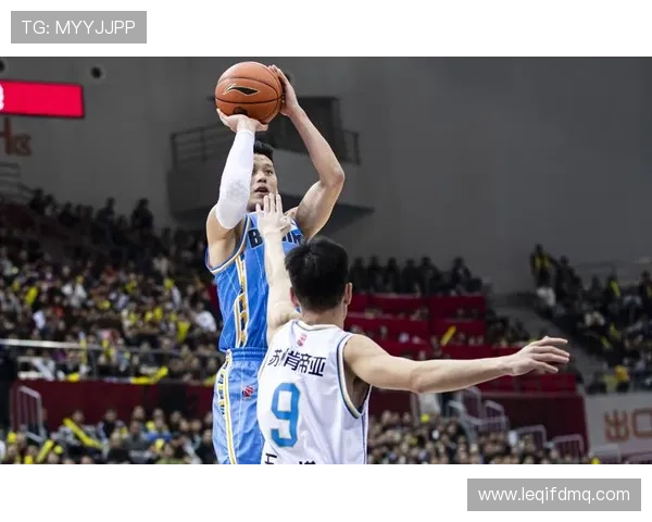 林书豪都开始晒秒杀普通早餐的一天生活照了，这日子跟我们差太多吧？